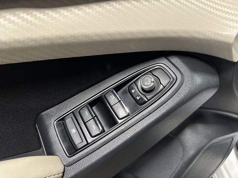 Used 2019 Subaru Ascent Premium image 17