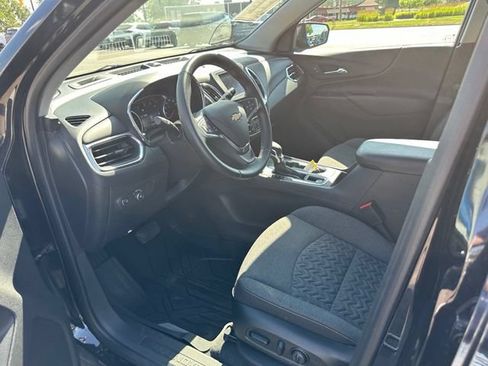 Used 2023 Chevrolet Equinox LT FWD image 14