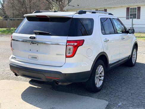 Used 2013 Ford Explorer XLT image 5