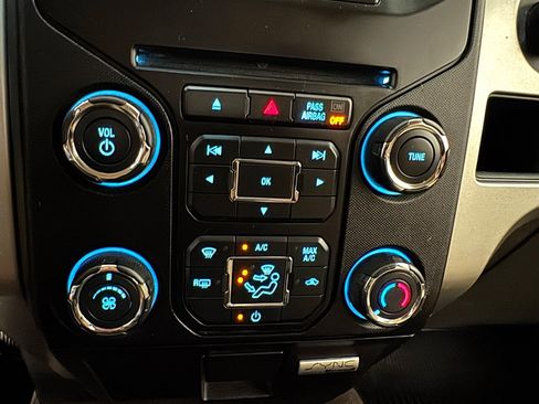 Used 2013 Ford F150 XLT w/ Luxury Equipment Group image 28