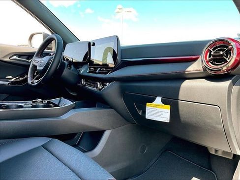 New 2026 Chevrolet Equinox RS image 9