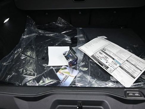 New 2026 BMW X5 xDrive50e w/ Premium Package image 19