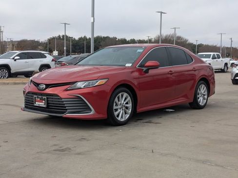Certified 2023 Toyota Camry LE image 10