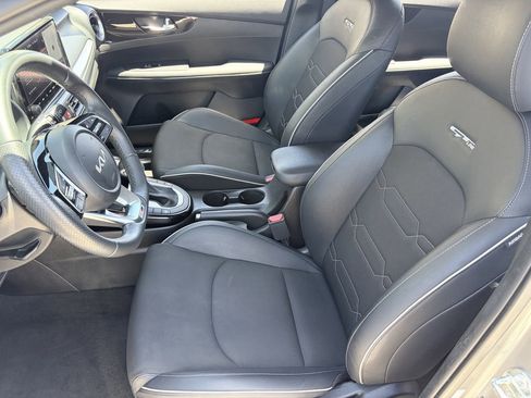 Used 2023 Kia Forte GT-Line FWD image 19