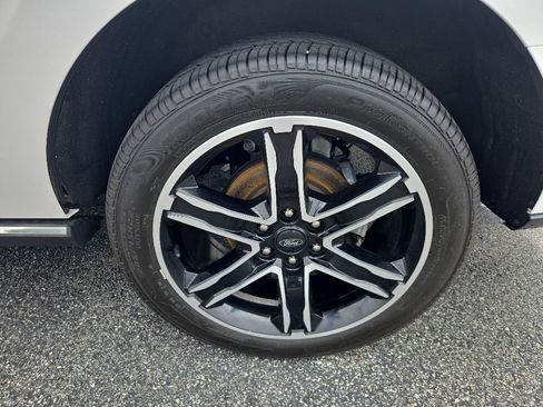 Used 2019 Ford Expedition Limited w/ Special Edition Package RWD image 16