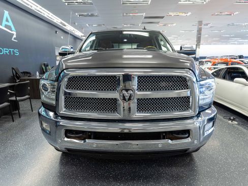 Used 2016 RAM 2500 Longhorn w/ Convenience Group AWD/4WD image 2