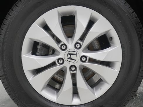 Used 2014 Honda CR-V EX-L image 24
