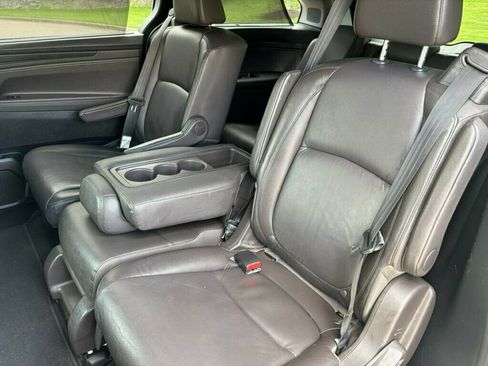 Used 2018 Honda Odyssey Elite image 17