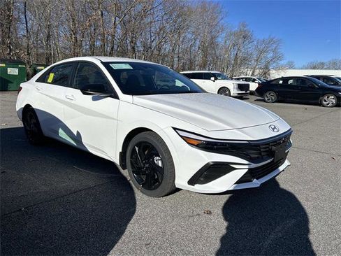 New 2026 Hyundai Elantra Sport image 1
