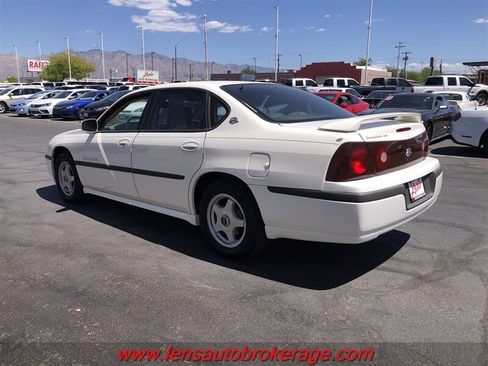 Used 2002 Chevrolet Impala LS w/ Preferred Equipment Group FWD image 6
