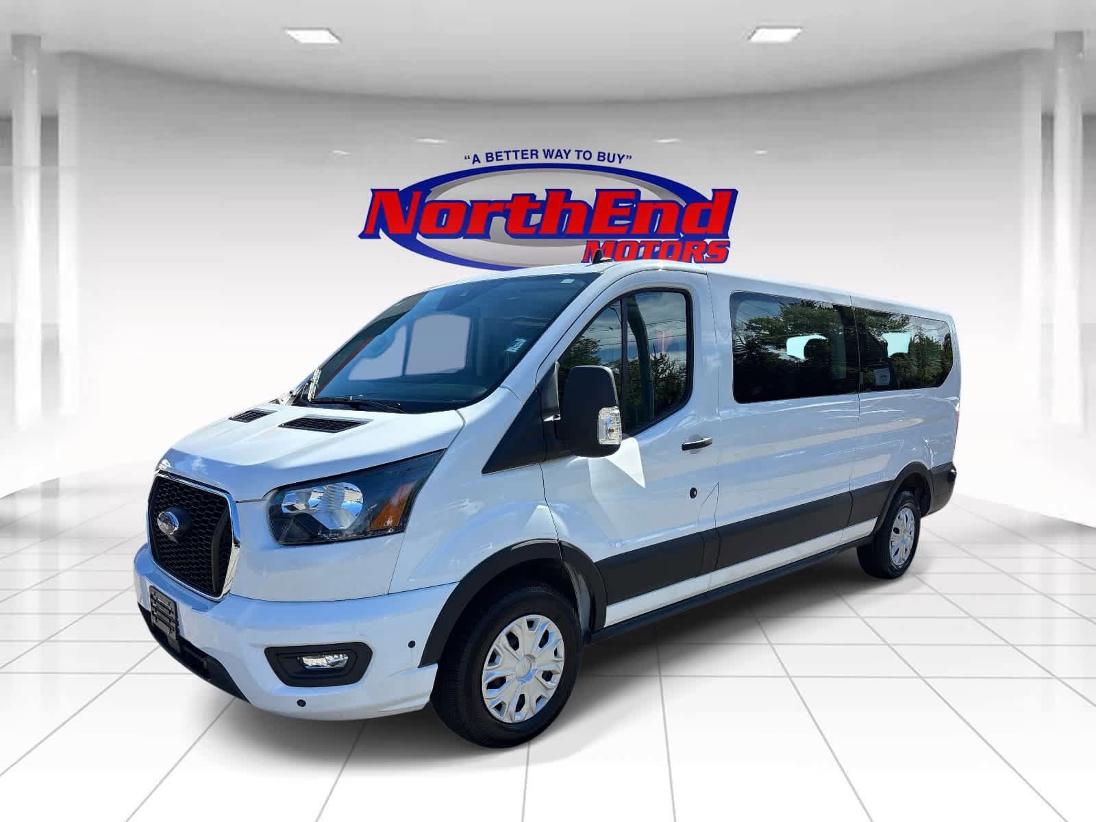 Used 2024 Ford Transit 350 XLT RWD image 7