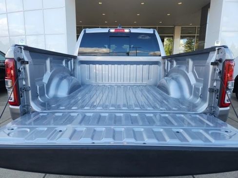 Used 2024 RAM 1500 Big Horn AWD/4WD image 13