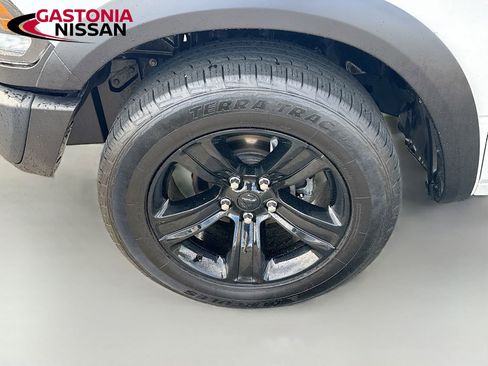 Used 2024 RAM 1500 Classic Warlock RWD image 31