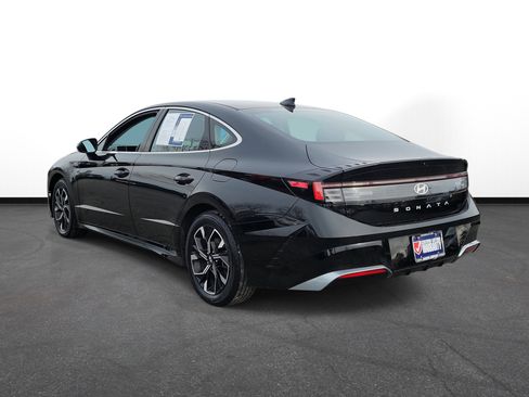 Certified 2024 Hyundai Sonata SEL image 3