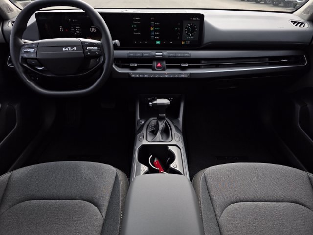 New 2026 Kia K4 FWD image 20