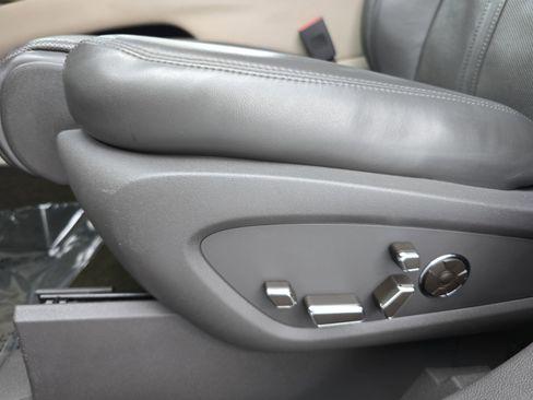 Used 2020 Lincoln Nautilus Reserve w/ Equipment Group 201A image 29