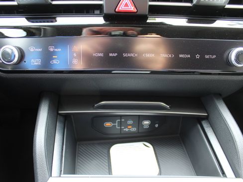 New 2026 Kia Sportage AWD Hybrid image 42