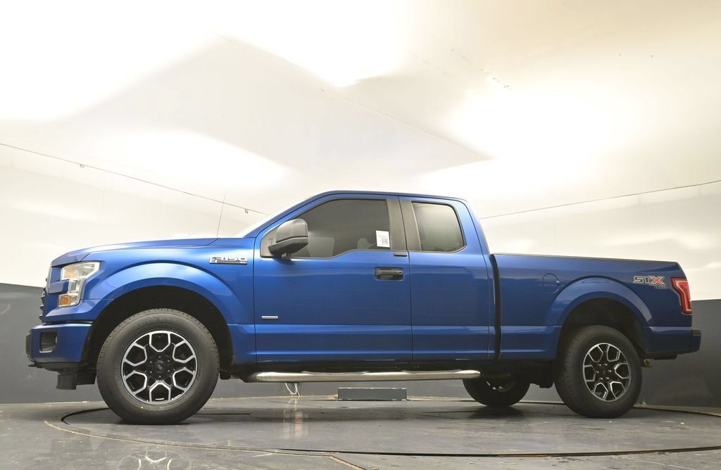 Used 2017 Ford F150 XL w/ Equipment Group 101A Mid AWD/4WD image 53