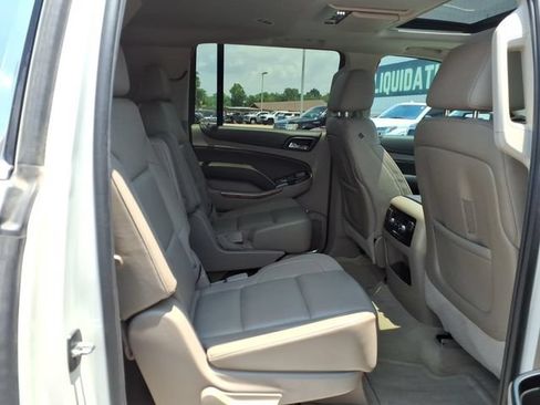 Used 2015 Chevrolet Suburban LTZ AWD/4WD image 17
