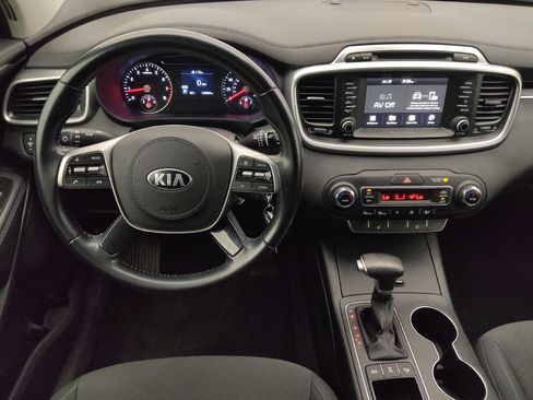 Used 2019 Kia Sorento AWD w/ LX Convenience Package image 22
