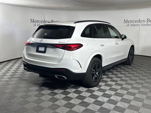 Certified 2025 Mercedes-Benz GLC 300 4MATIC image 7