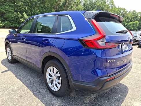 Used 2024 Honda CR-V LX image 4
