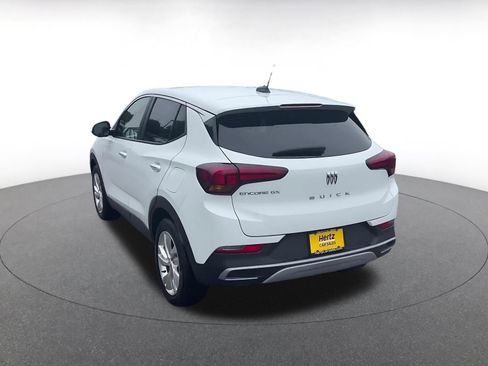 Used 2025 Buick Encore GX Preferred FWD image 11