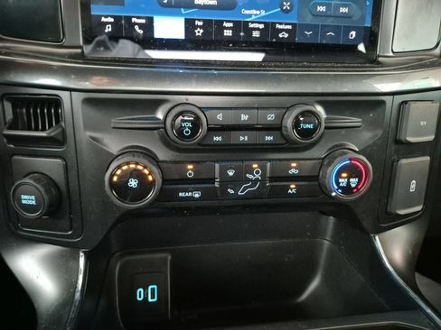 Used 2024 Ford F150 STX RWD image 16