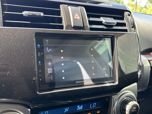 Used 2016 Toyota 4Runner Limited AWD/4WD image 21