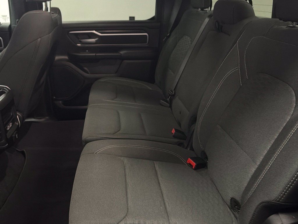 Used 2025 RAM 1500 Big Horn AWD/4WD image 39