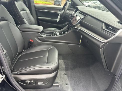 New 2026 Jeep Grand Cherokee Limited AWD/4WD image 13