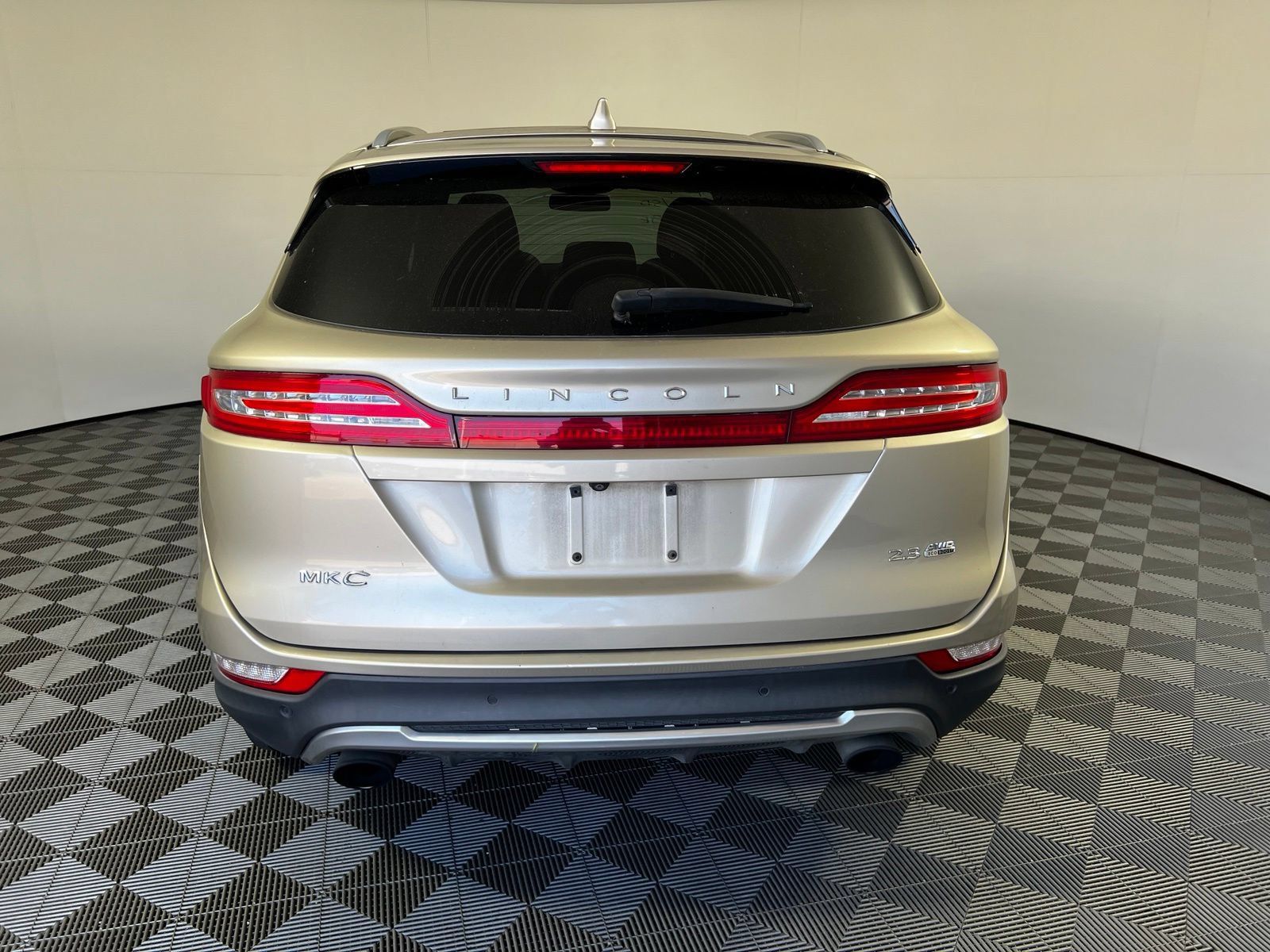 Used 2015 Lincoln MKC AWD w/ Equipment Group 102A Reserve image 6