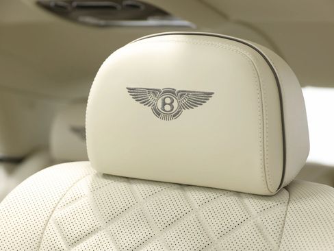 Used 2018 Bentley Flying Spur V8 AWD/4WD image 20