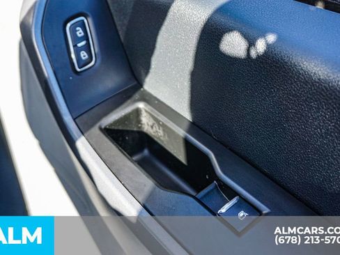 Used 2023 Ford F250 XLT image 52