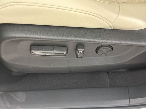 Used 2020 Honda CR-V EX-L image 22