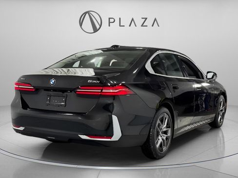 New 2026 BMW 530i xDrive w/ Convenience Package image 6