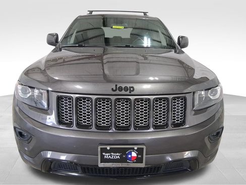 Used 2015 Jeep Grand Cherokee Altitude AWD/4WD image 2
