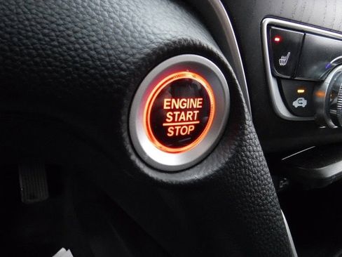 Used 2019 Honda Accord EX image 18