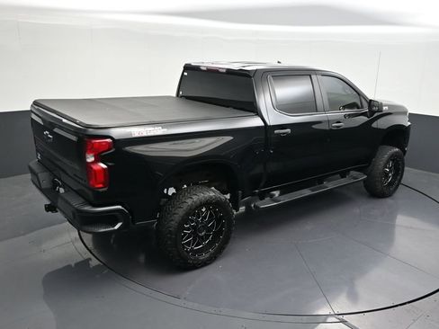 Used 2021 Chevrolet Silverado 1500 Custom Trail Boss w/ Midnight Edition image 19