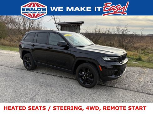 Used 2023 Jeep Grand Cherokee Altitude image 1
