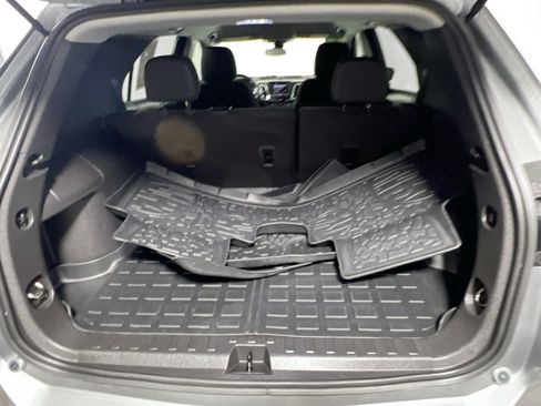 Used 2023 Chevrolet Equinox LS w/ LS Convenience Package FWD image 34