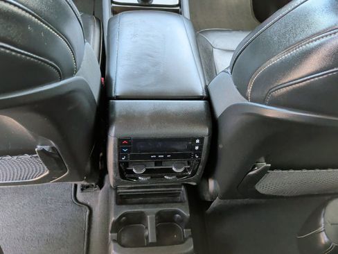 Used 2021 Jeep Grand Cherokee L Limited image 42