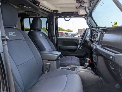 Used 2019 Jeep Wrangler Unlimited Sport S AWD/4WD image 28