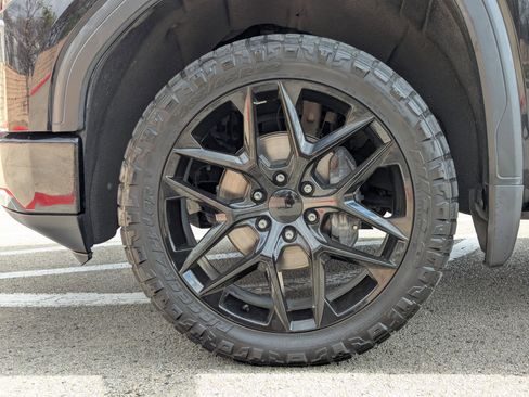 Used 2019 GMC Sierra 1500 Denali w/ Denali Ultimate Package image 31