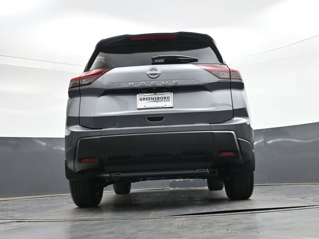 Certified 2026 Nissan Rogue SV w/ Cold Weather Package FWD image 43