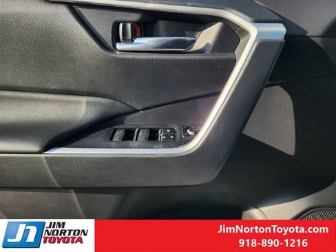 Used 2024 Toyota RAV4 XLE image 25