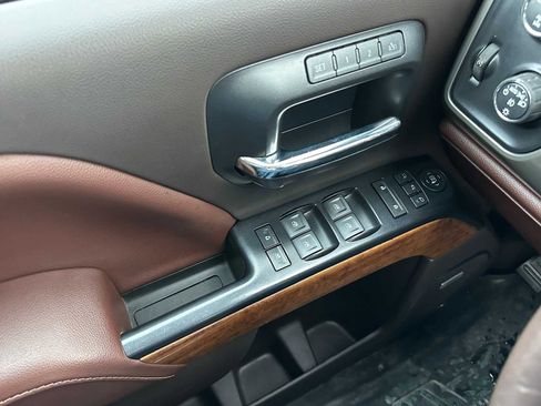 Used 2015 Chevrolet Silverado 3500 High Country w/ Duramax Plus Package image 31