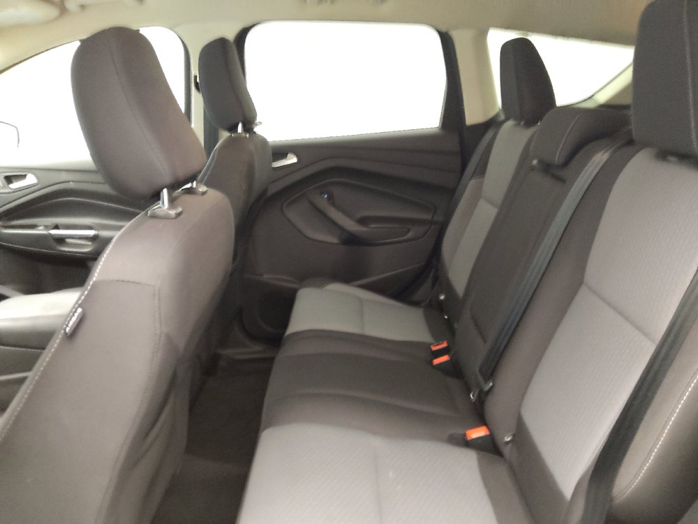 Used 2019 Ford Escape SE FWD image 18