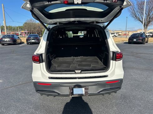 Used 2023 Mercedes-Benz EQB 250+ image 18