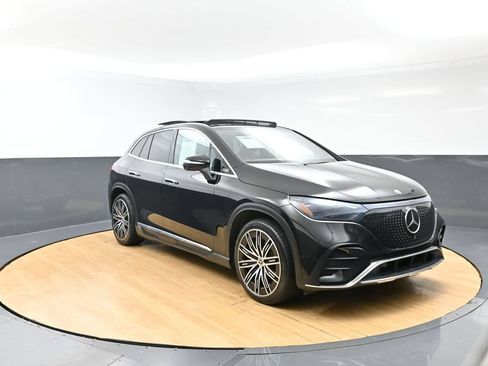Used 2023 Mercedes-Benz EQE 350+ SUV w/ Pinnacle Trim Package image 3